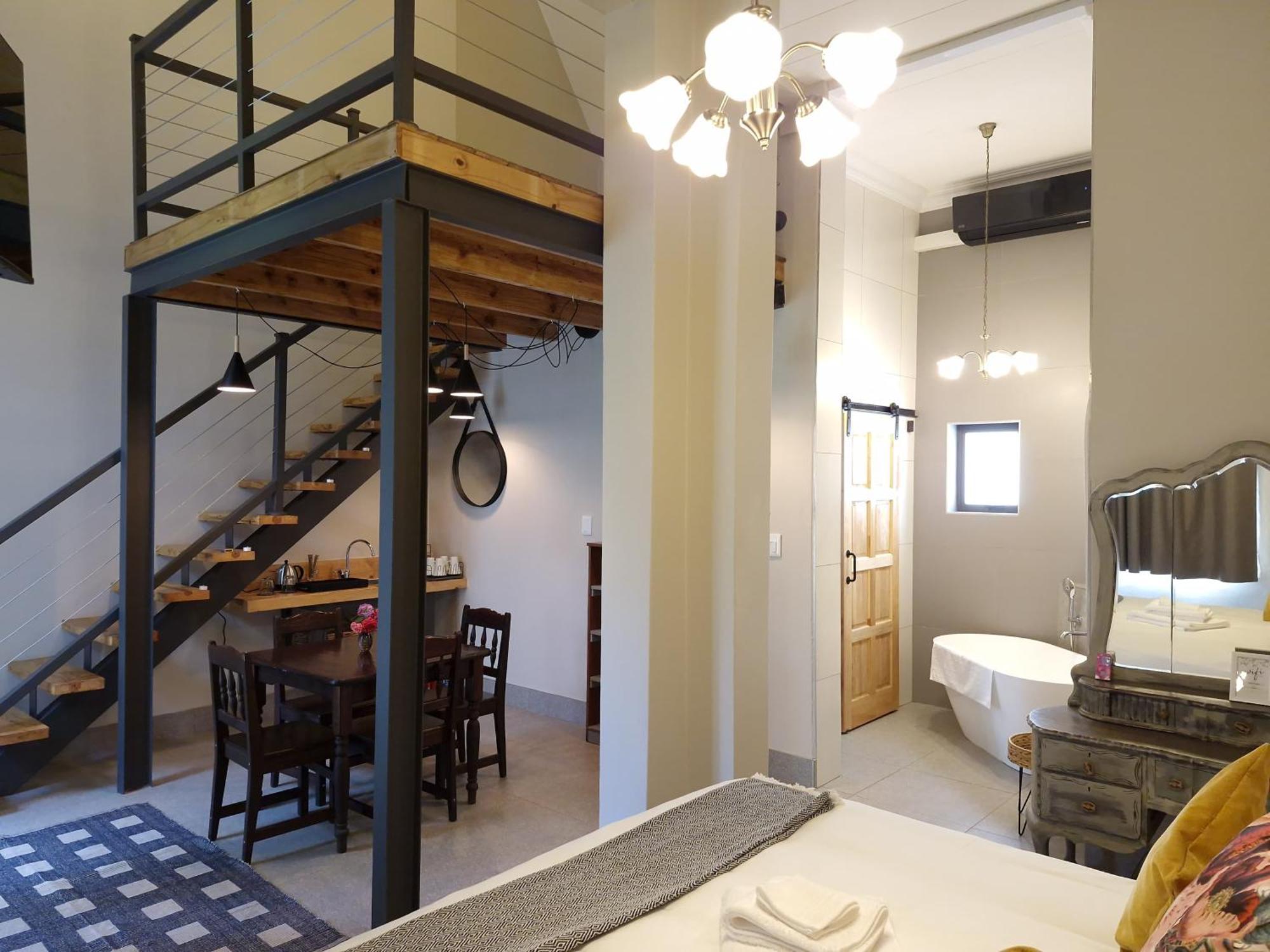 Le Chateau Guest House And Conference Centre كمبتون بارك المظهر الخارجي الصورة